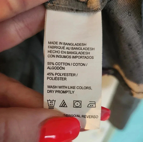 Van Heusen Never Tuck Slim Fit Grey Button Up Size Large - Picture 5 of 5